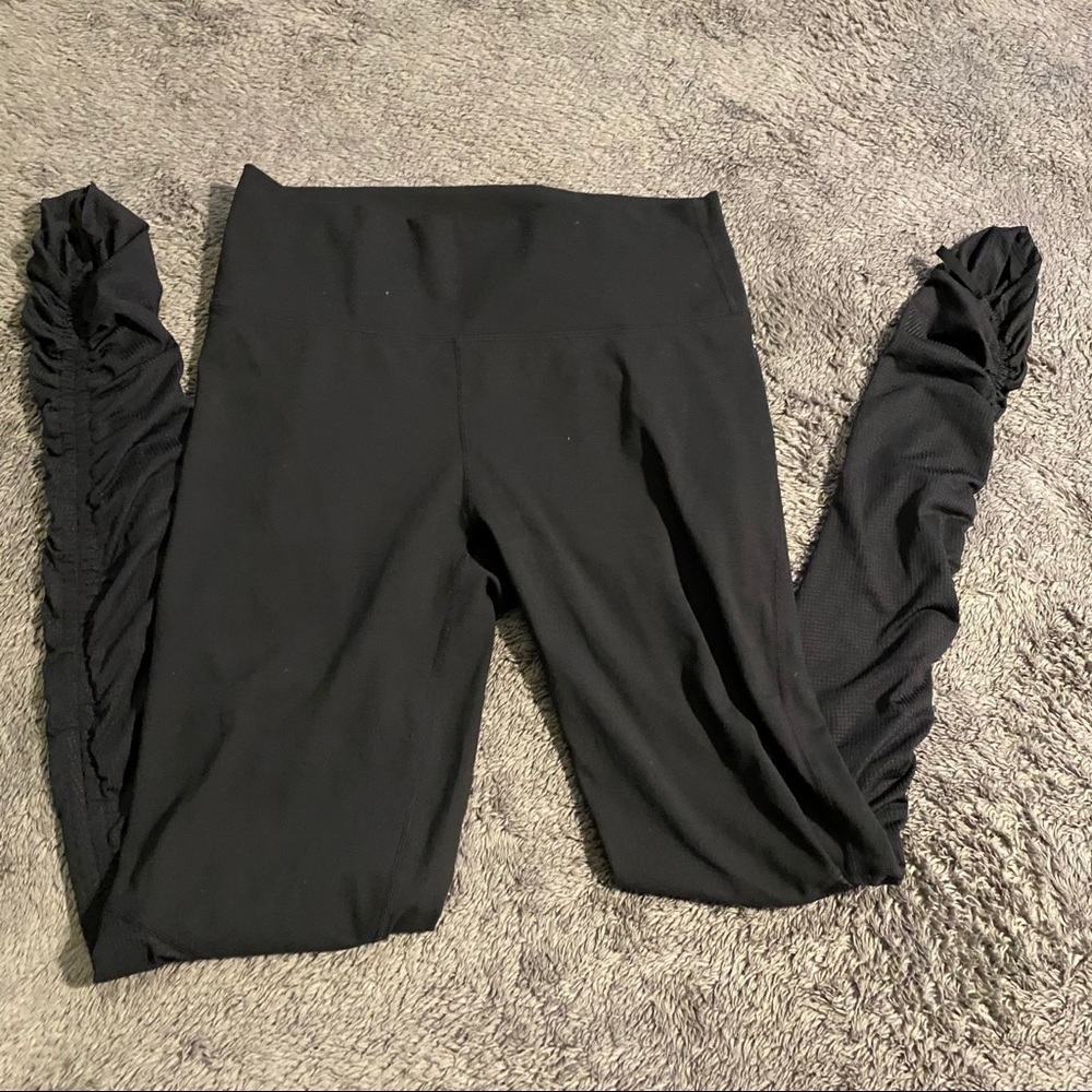 𝅺fabletics leggings